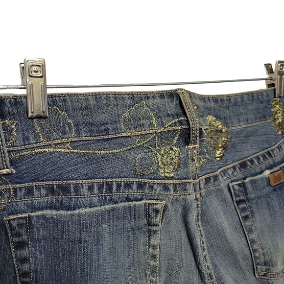 Guess Womens Size 32 Jeans Denim Embroidered Gold Roses Bootcut Factory Fade - Picture 14 of 15